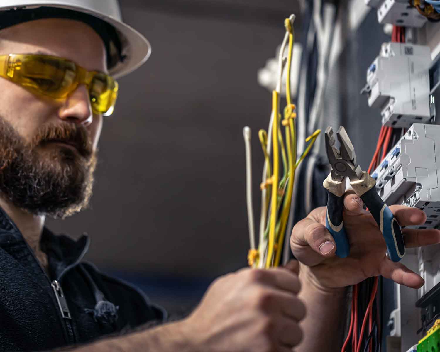 Top Electrical Services in Dubai, UAE
